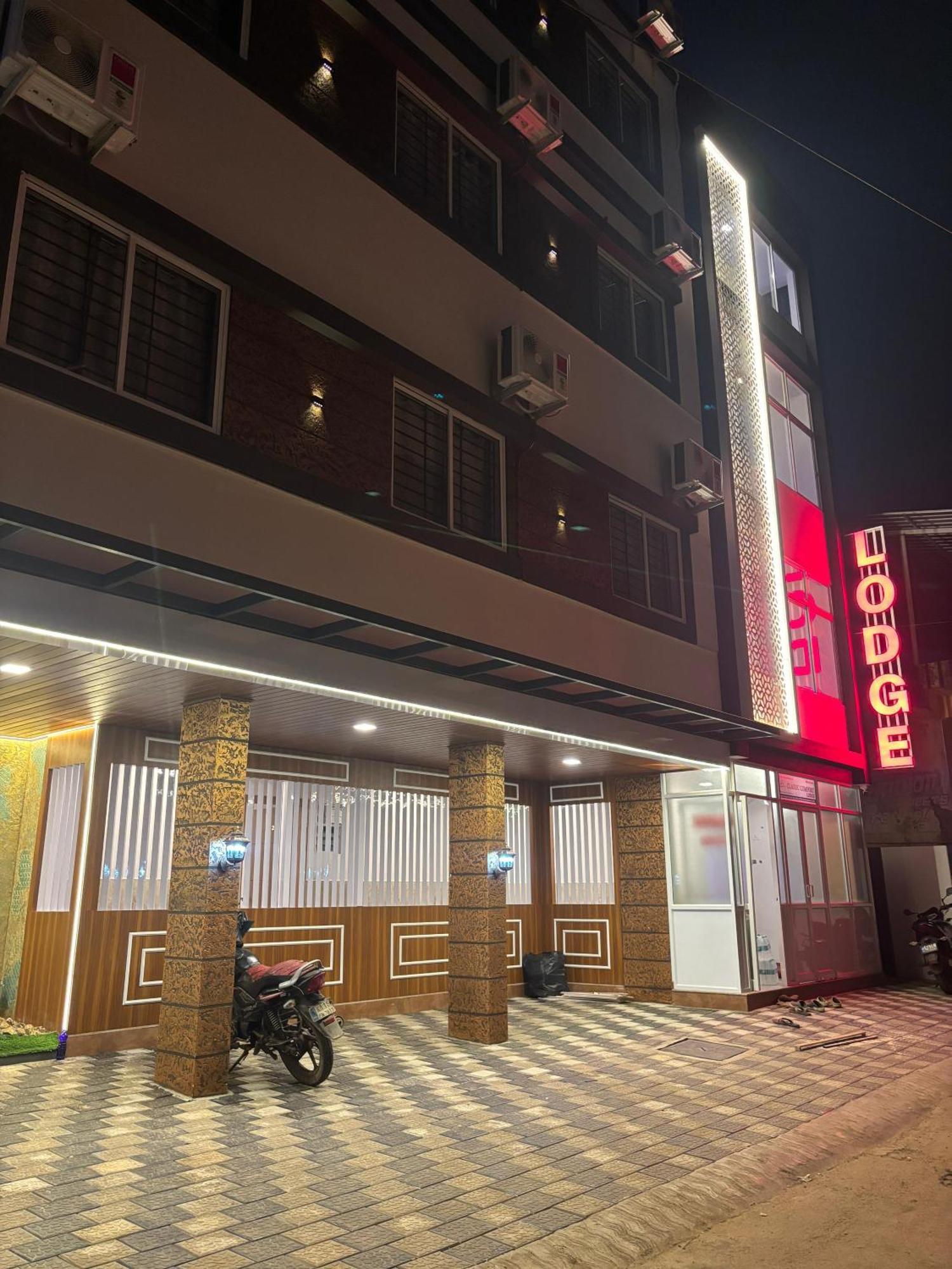 Classic Comfort Lodge Mangaluru Exterior foto
